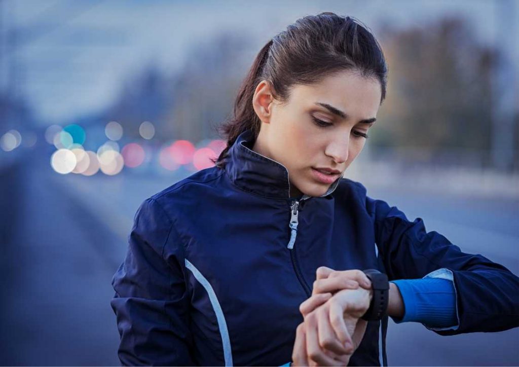 מתאמנים בריא: למה ספורטאים צריכים שעון ספורט חכם?